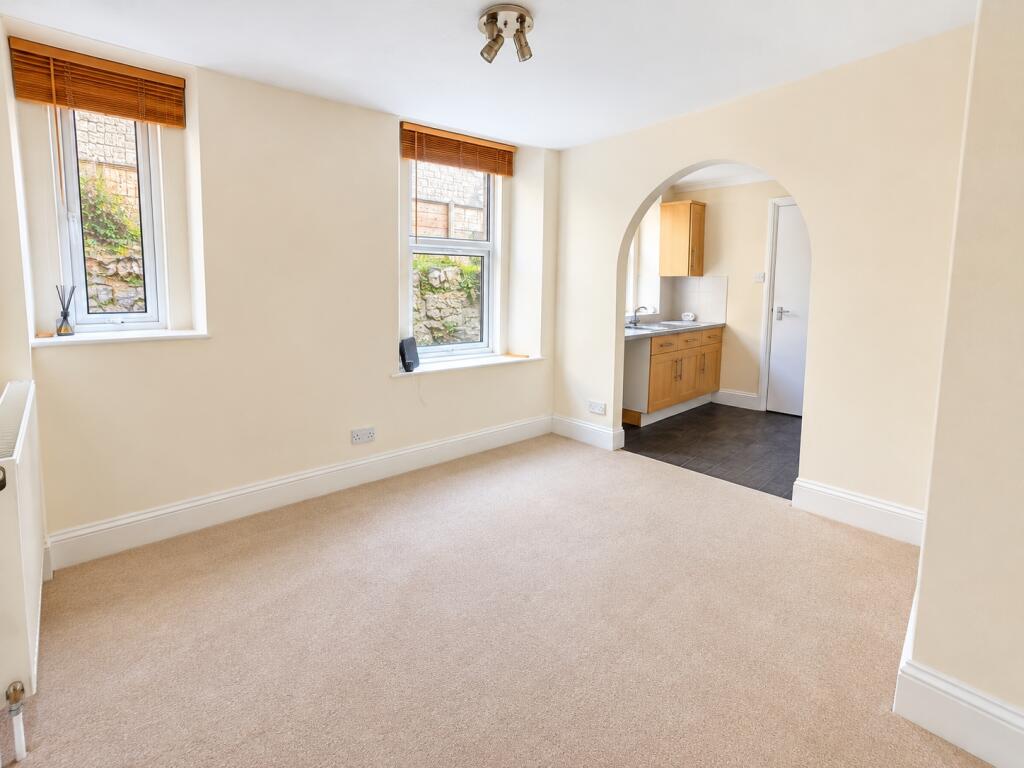 Apartment in Weston-super-Mare, North Somerset - View 3