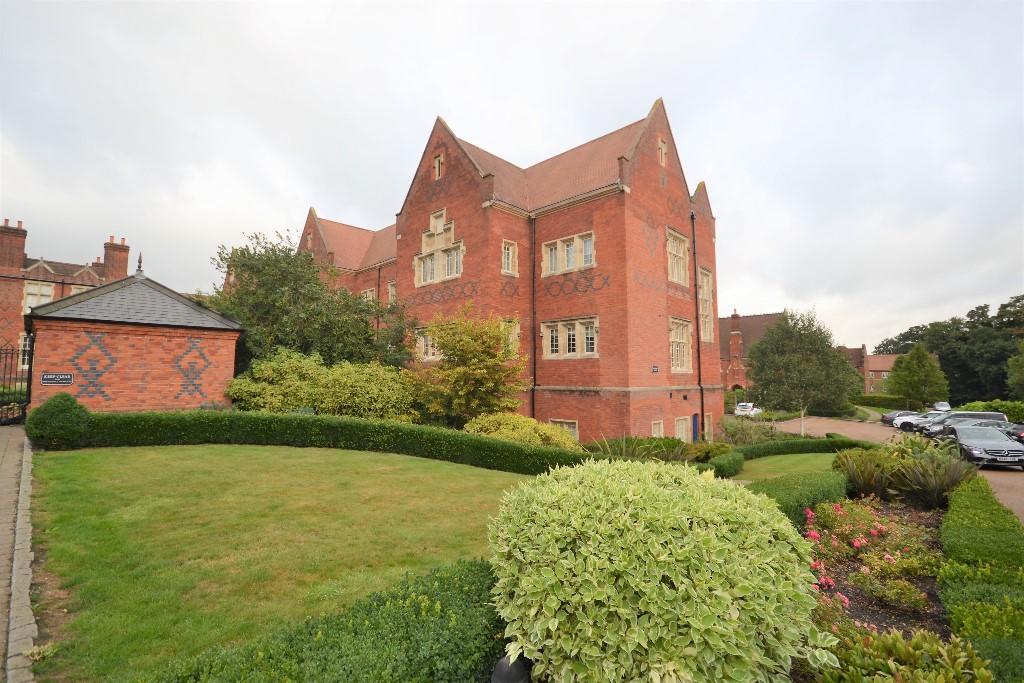 Main image of property: The Galleries,Great Warley,Brentwood,CM14