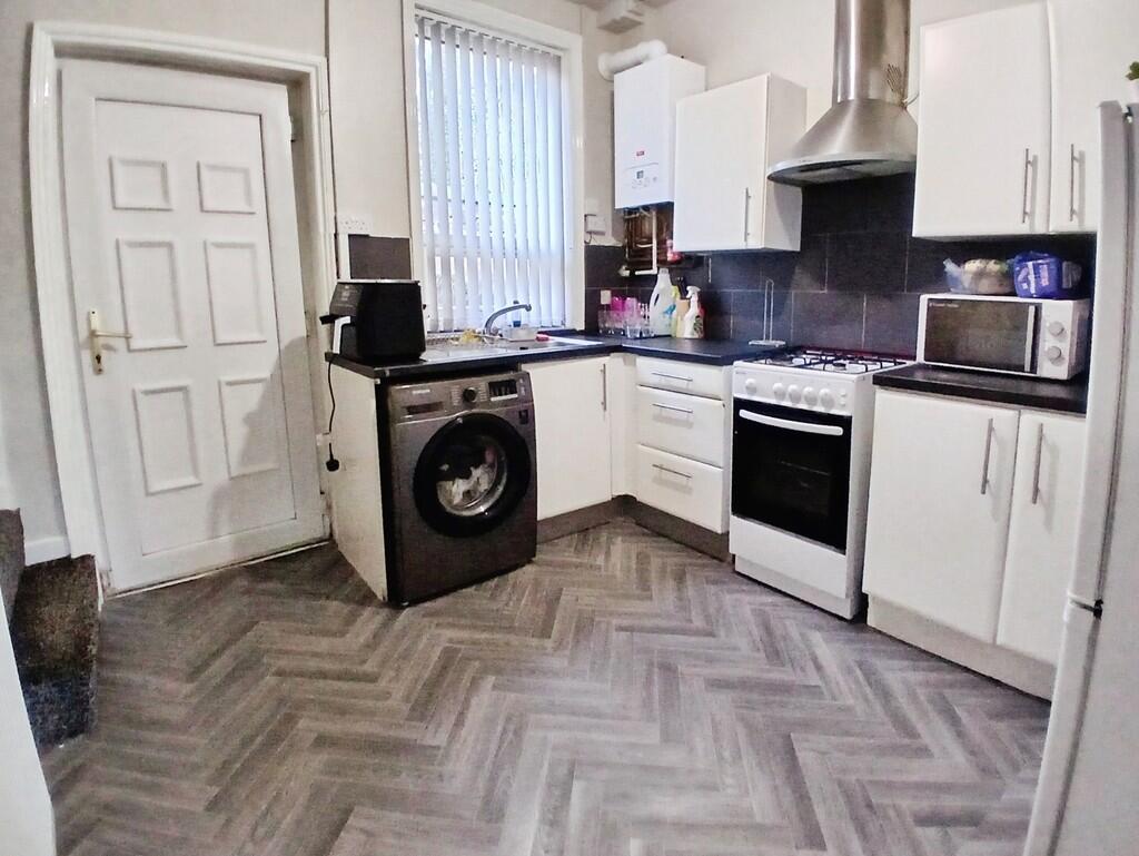 Harvey Street , Rochdale  photo 4