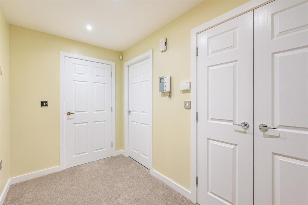 Apartment in Birmingham - View 4