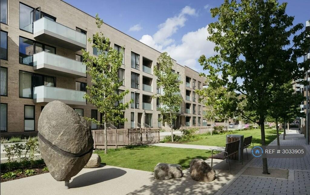 Main image of property: Lighterman Point, London, E14