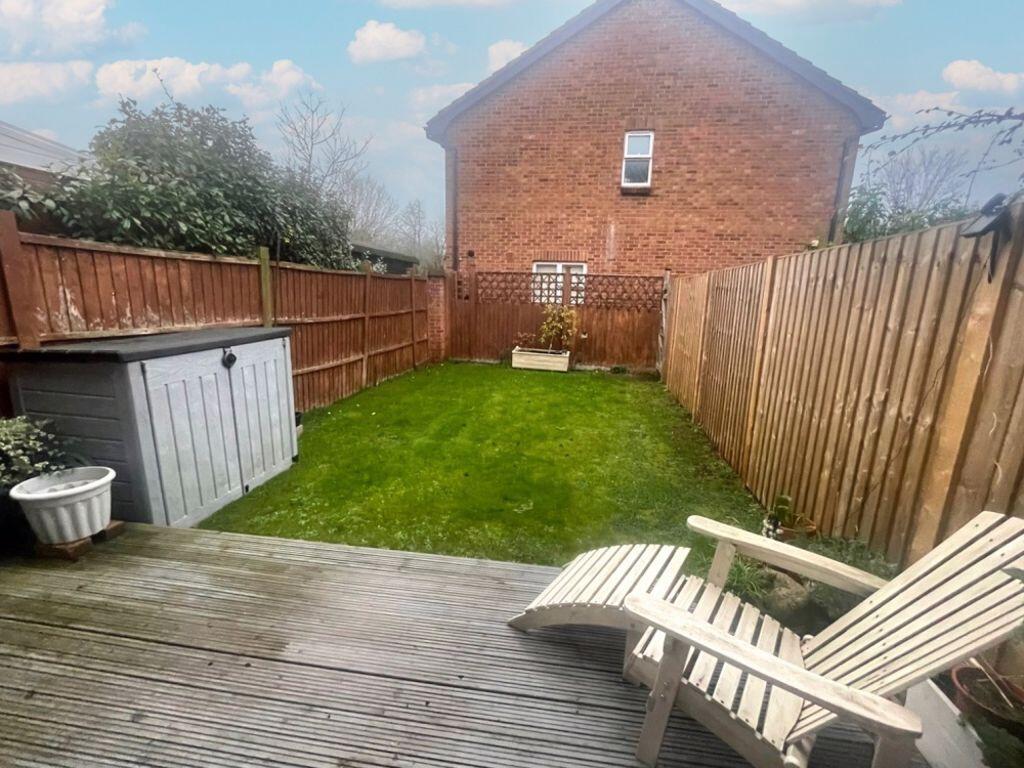 Bourne End photo 2