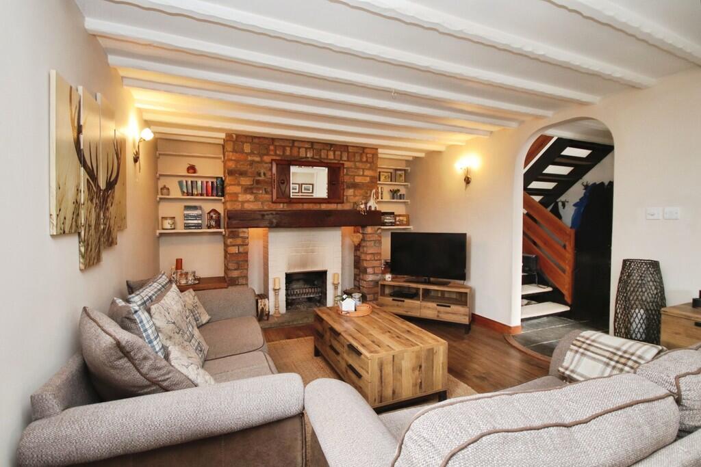 High Street, North Clifton, Newark - View 5