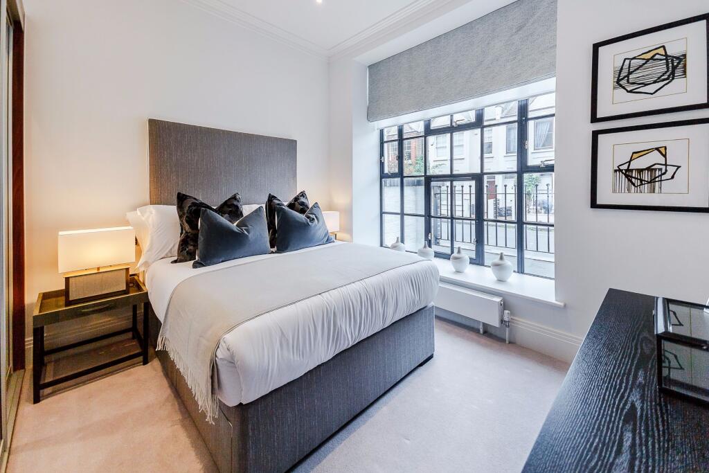 Apartment in London - View 5