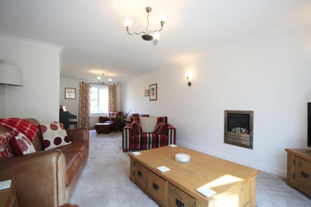 Smiths Lane, Weaverham, CW8 photo 4