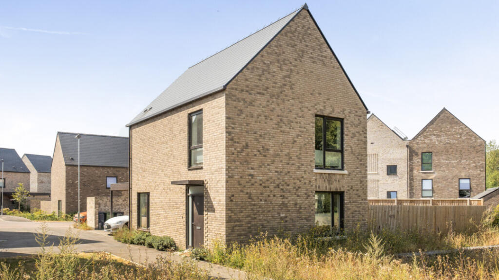 House in Cambridge - View 4