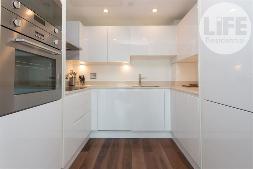 Apartment in London - View 3