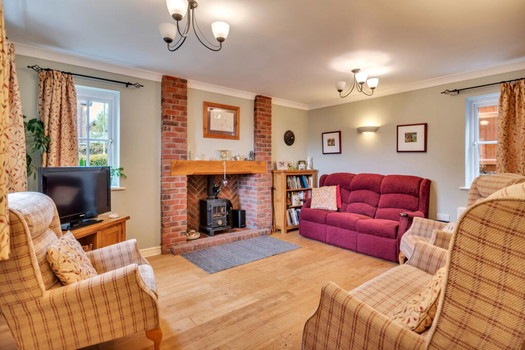 House in Shrewsbury, Oswestry Rural - View 3