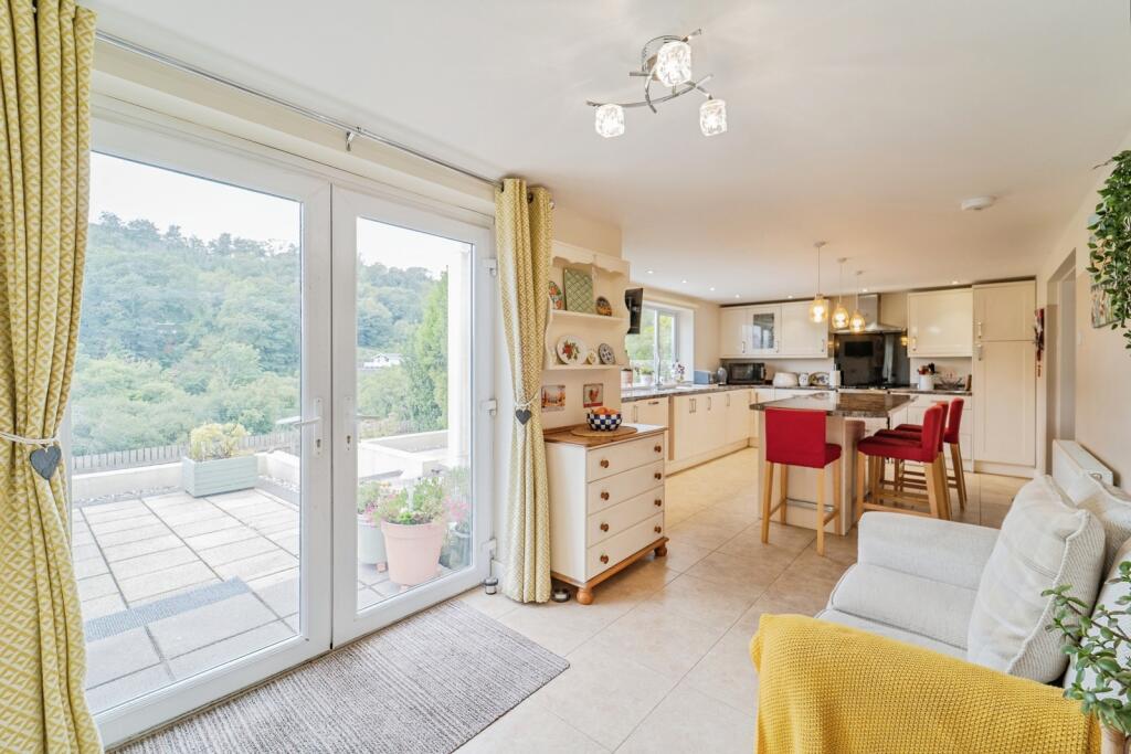 House in Swansea - View 3