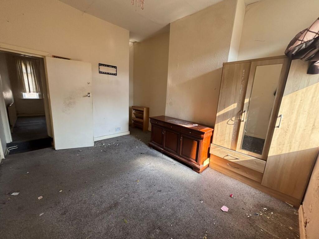 60 Beresford Street, Stoke-on-Trent, Staffordshire, ST4 2EX photo 3