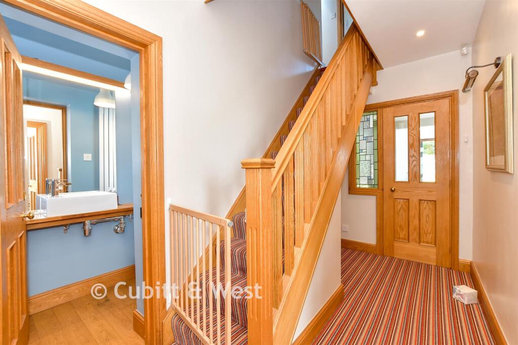 House in Havant, Warblington - More