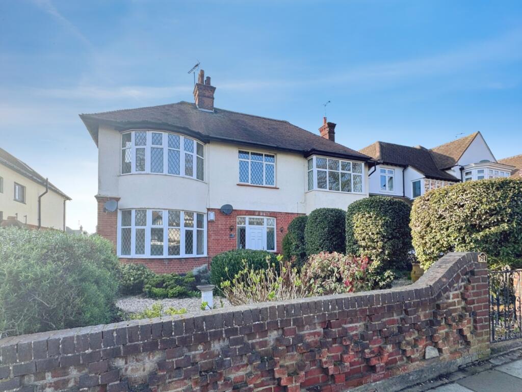 Main image of property: Chalkwell Avenue, Westcliff-On-Sea