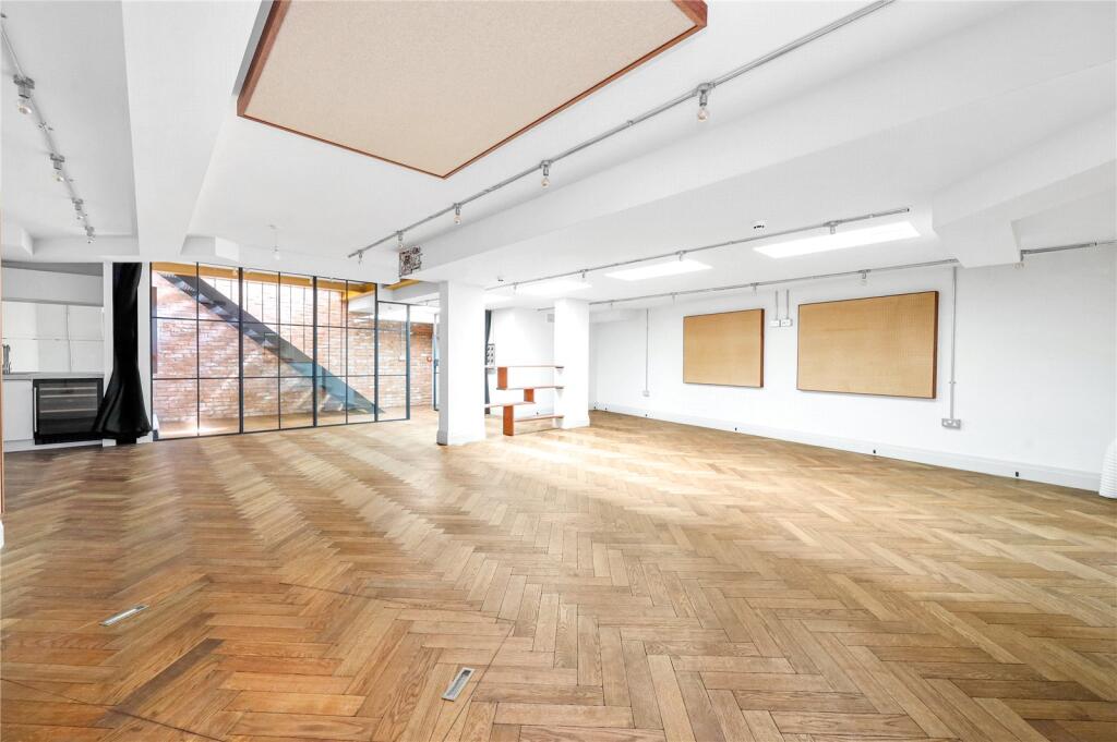 Main image of property: Barnsbury Terrace, N1