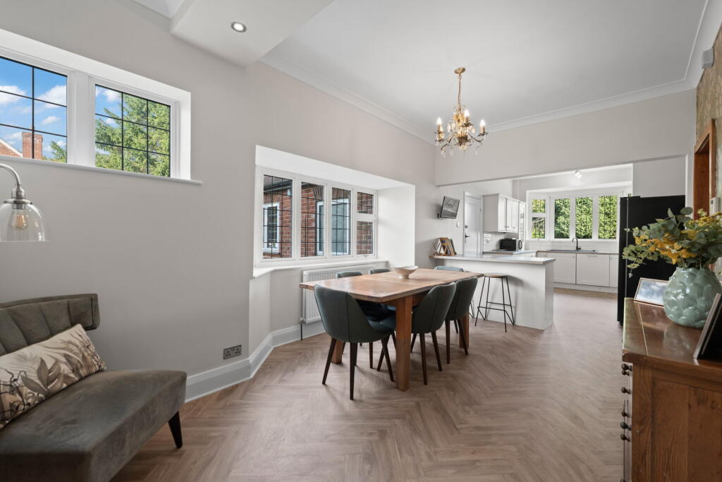 House in Stoke-on-Trent - View 4