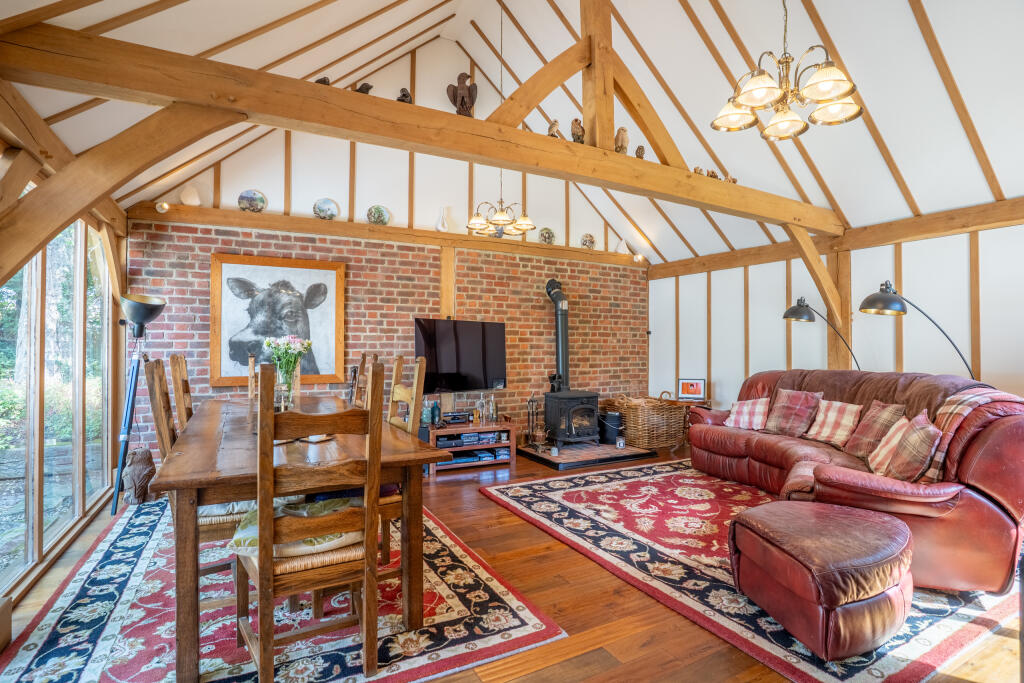 The Cottage, Burbage, Marlborough, Wiltshire photo 4