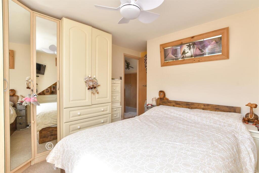 House in Brighton, Patcham, Hollingbury - View 5