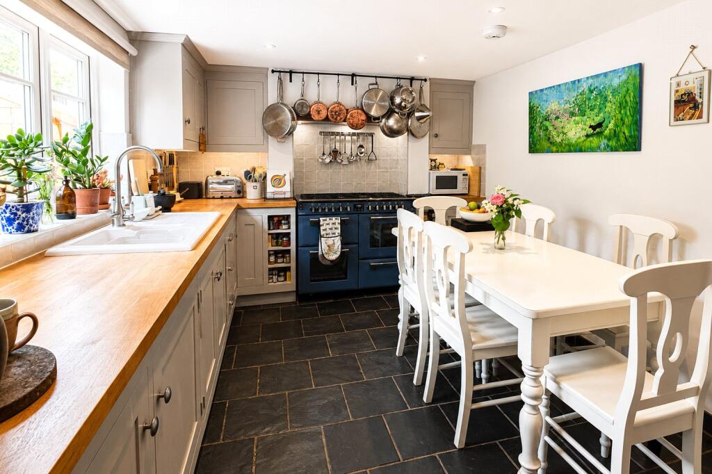 House in Bath, Wiltshire - View 3