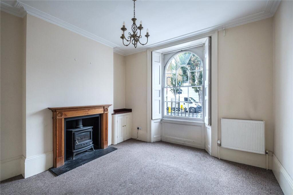 House in London, Angel, Islington - More