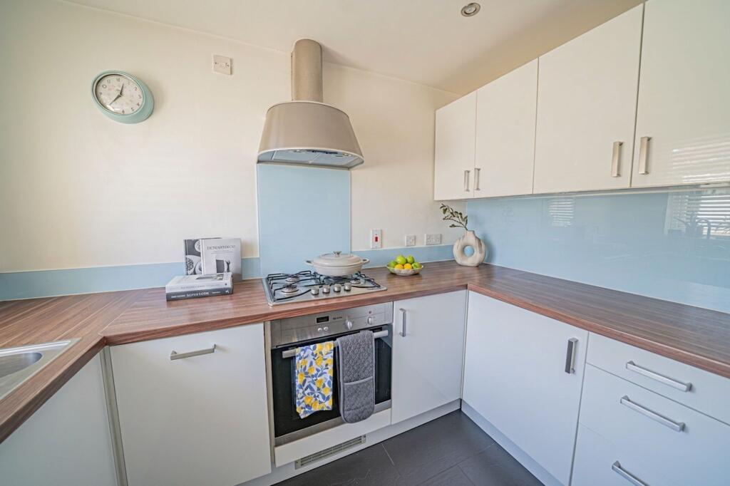 Hertford Way, Knowle, B93 - View 5