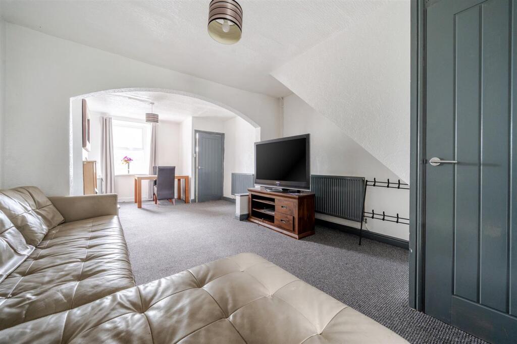 Keekle Terrace, Cleator Moor, CA25 photo 2
