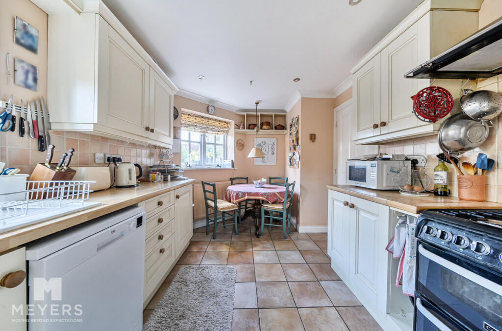 House in Dorchester - View 3