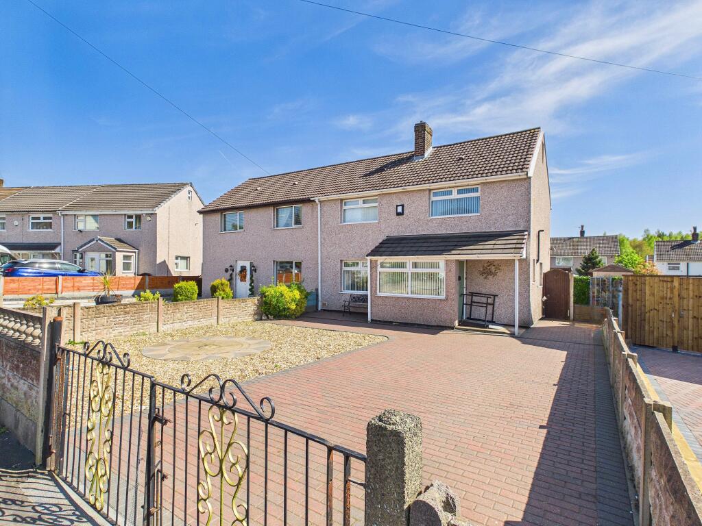 Main image of property: Pond Walk, Parr, St Helens, WA9