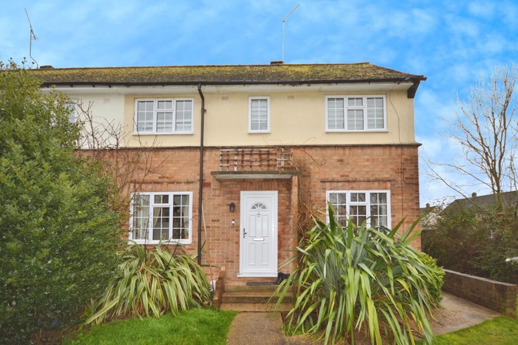 Main image of property: CORNWALL ROAD, Brentwood, CM15