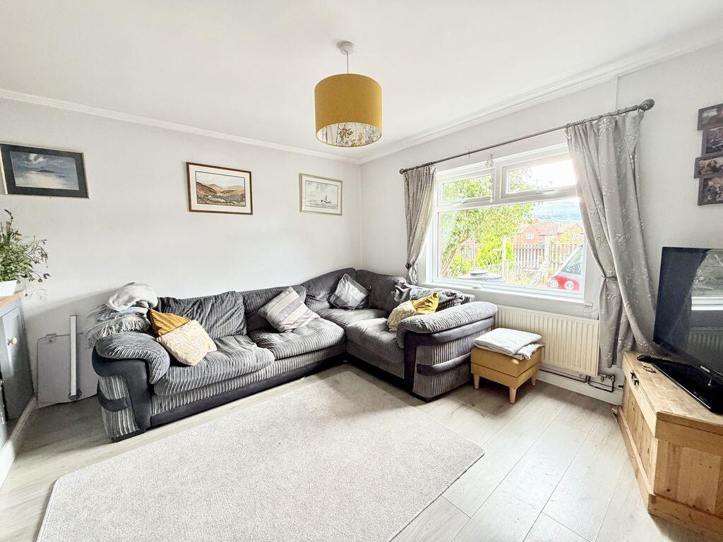 House in Newport, Abergavenny - View 4