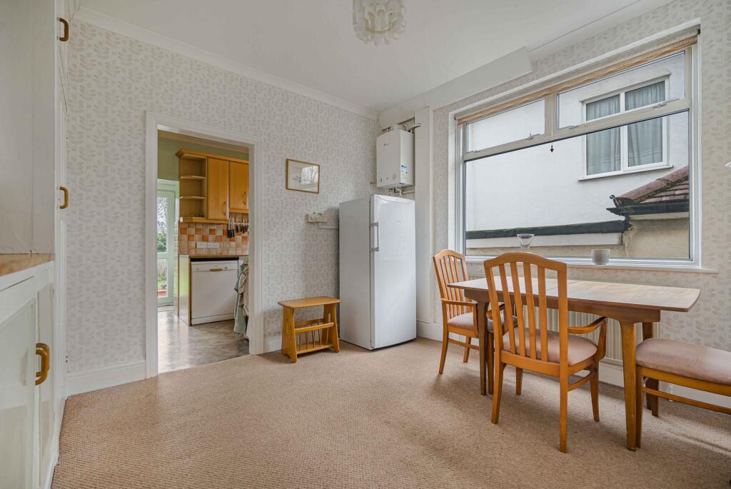 House in London - View 4