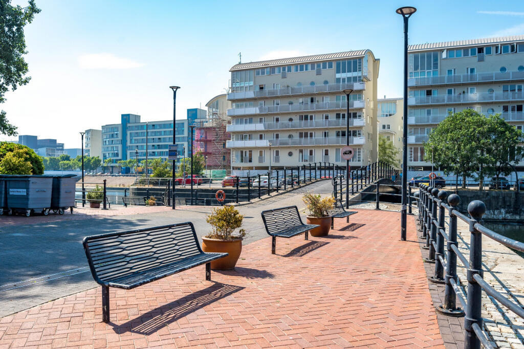 Royal Quay, Liverpool, L3