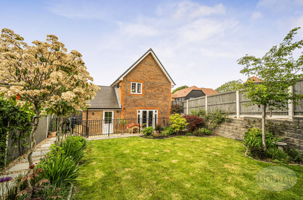 House in Guildford - View 4