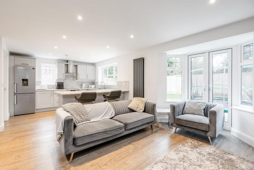 House in Solihull, Bentley Heath - View 4