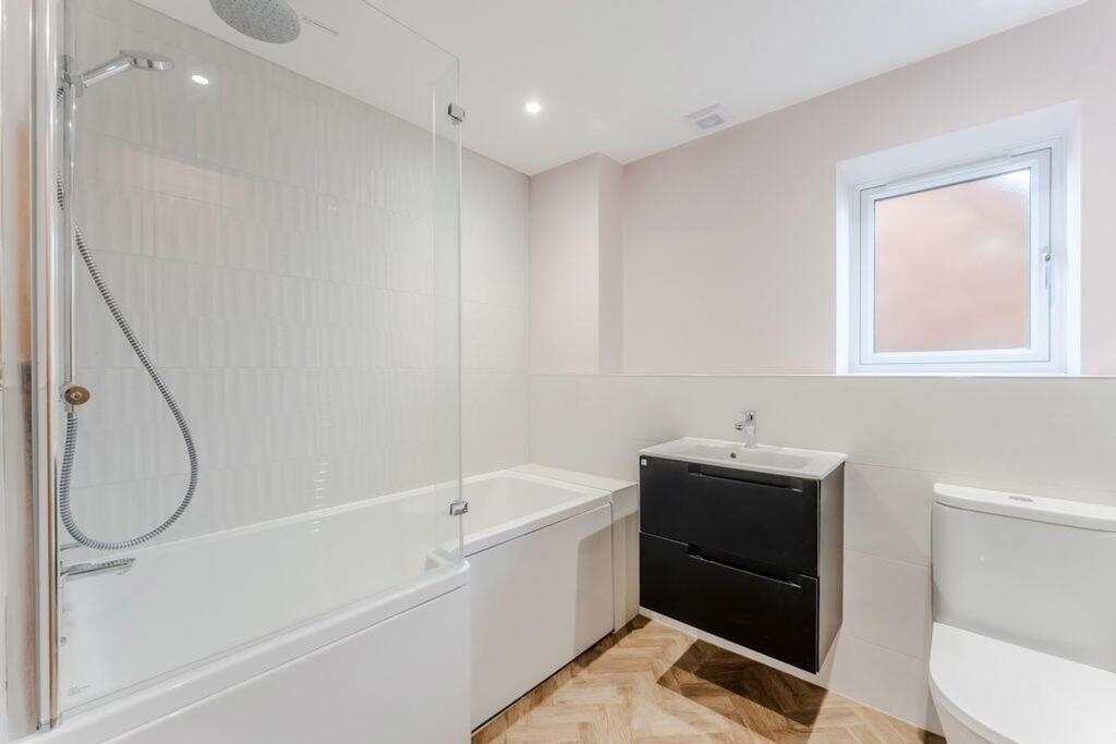 House in Harborough, Medbourne - View 4