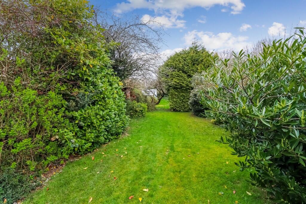 Additional image 2 of Laburnum Grove, St. Albans, Hertfordshire, AL2
