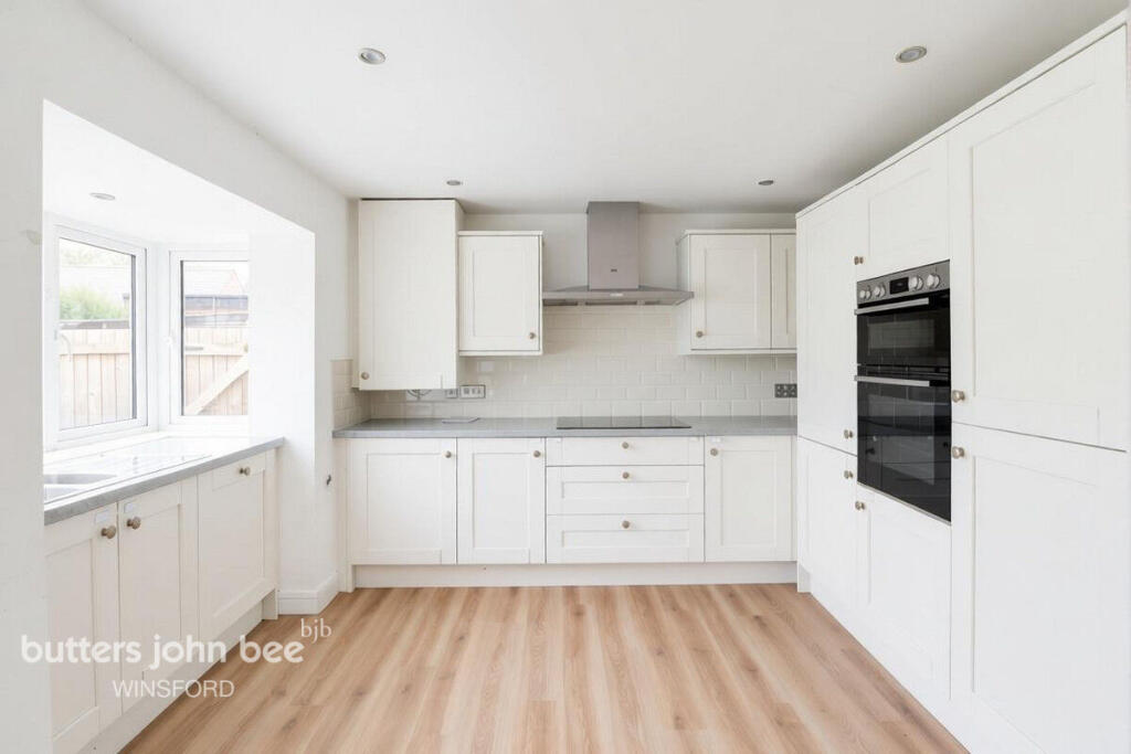 House in Winsford, Cheshire West and Chester - More