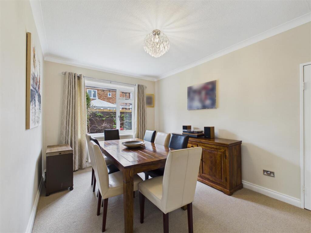 House in Stockton-on-Tees - More