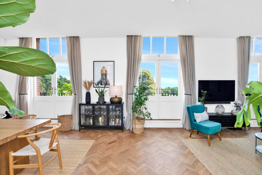 Main image of property: Kings Drive, Midhurst, GU29 0EY
