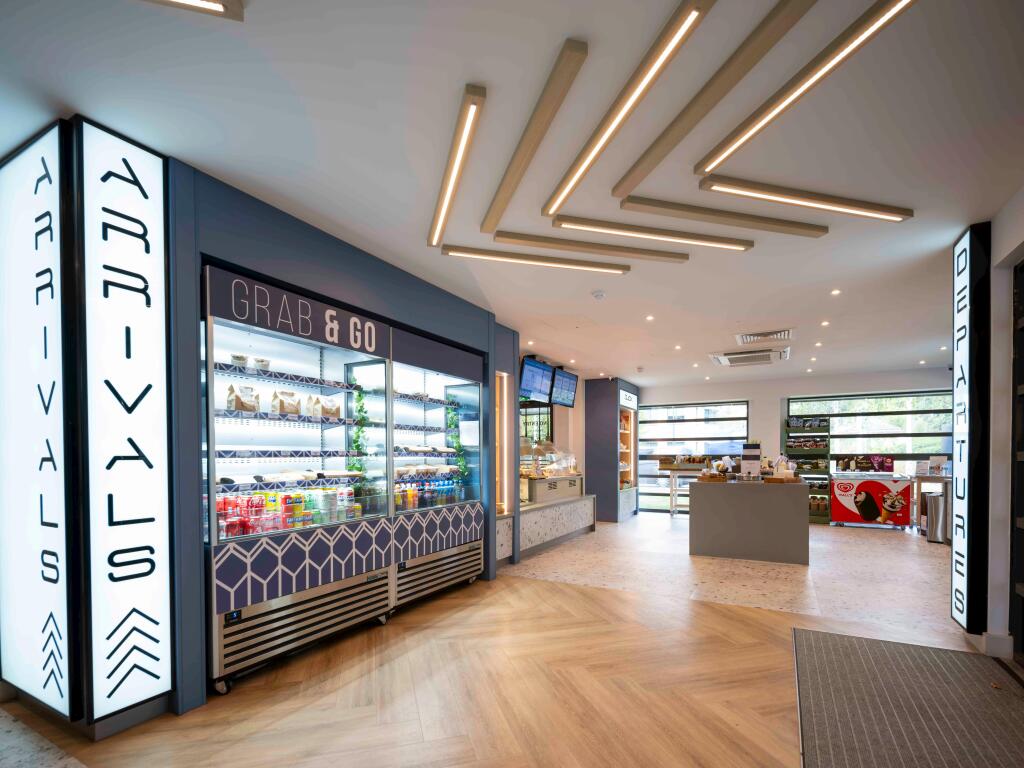 Cafe 20.jpg