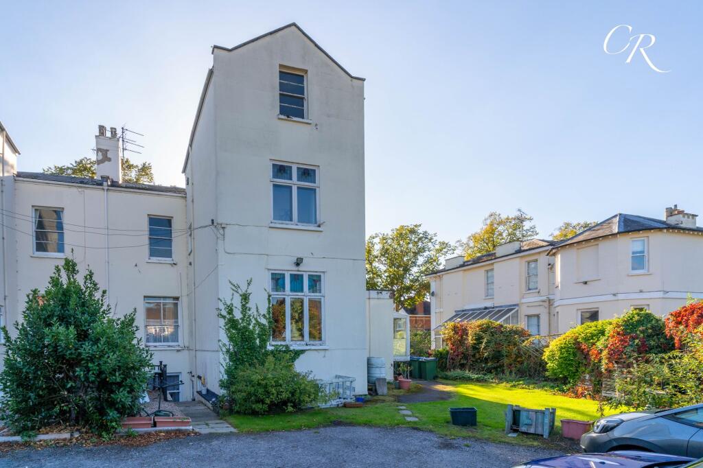Apartment in Cheltenham, Sandford, Fairview - View 4