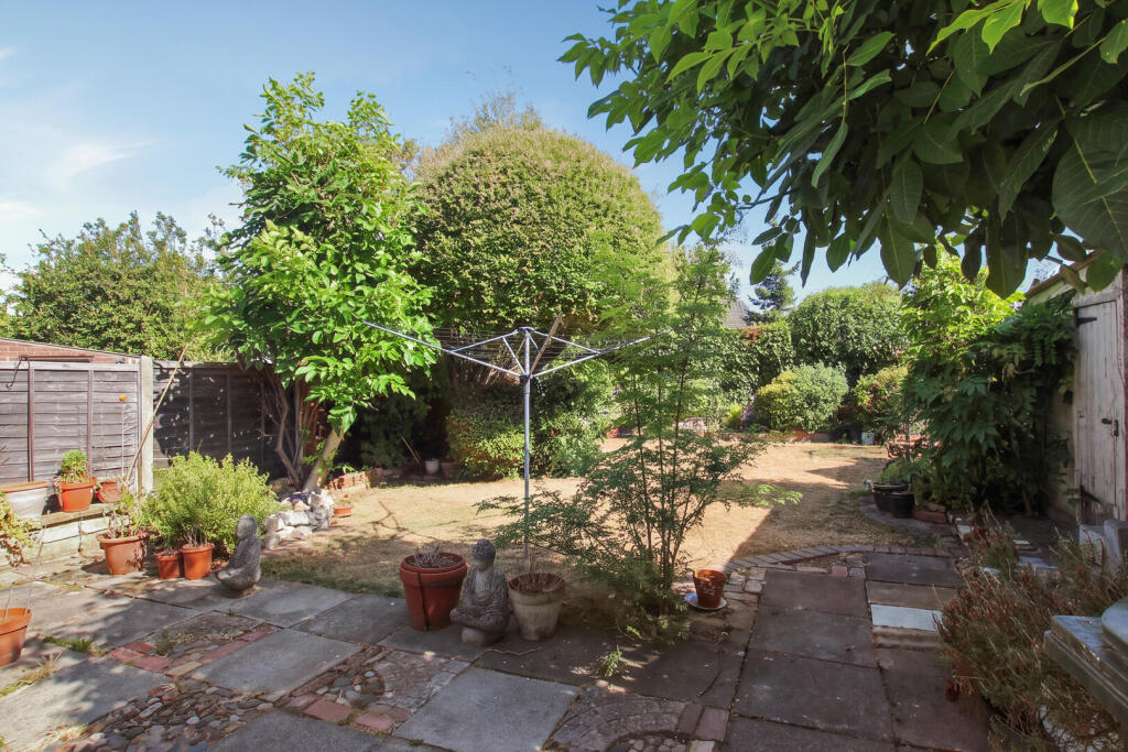 House in Dartford, Wilmington - More