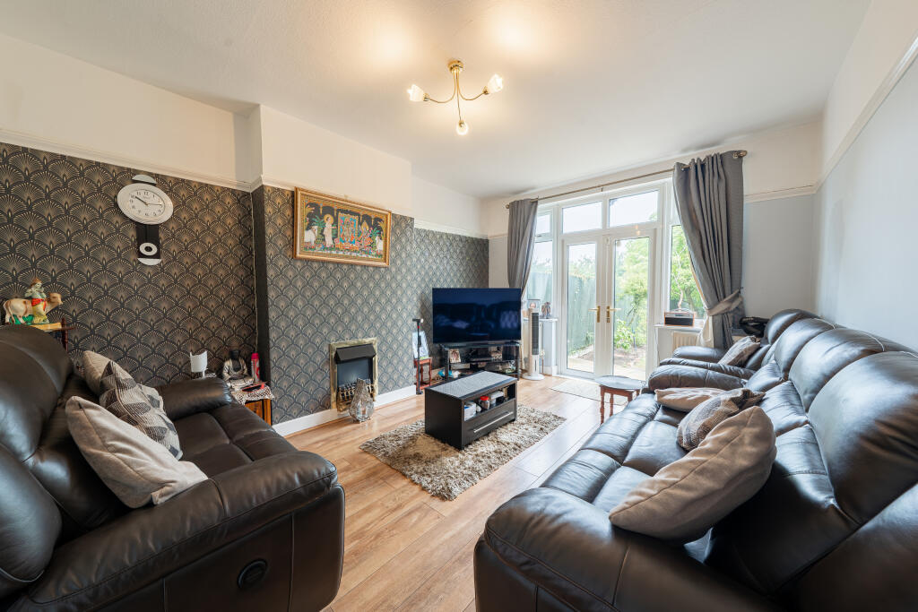 House in Leicester, Western Park - View 3