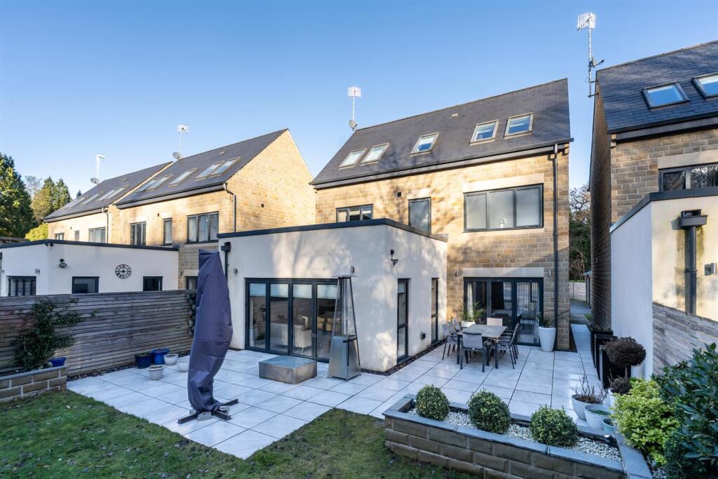 Main image of property: Beauchief Grove, Sheffield