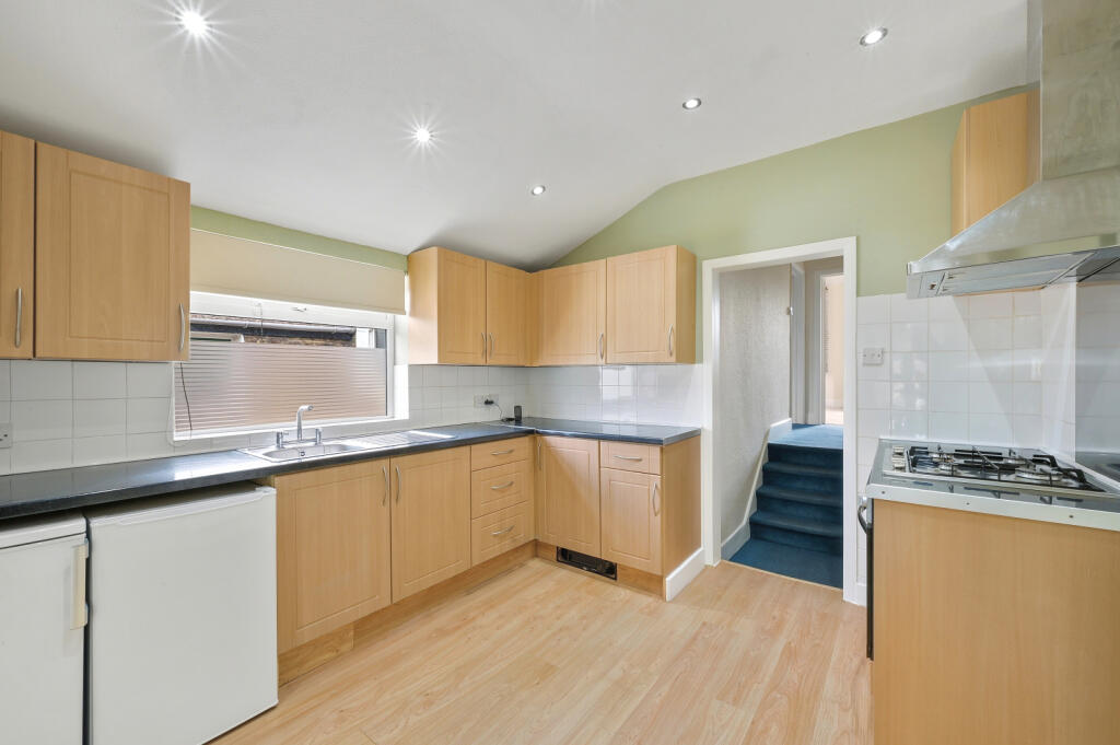 Main image of property: Gladwyn Road, London, SW15