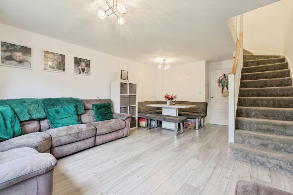 House in Plymouth - View 5