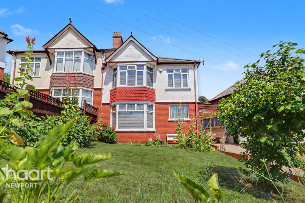 House in Newport, St. Woolos, Stow Hill - View 3