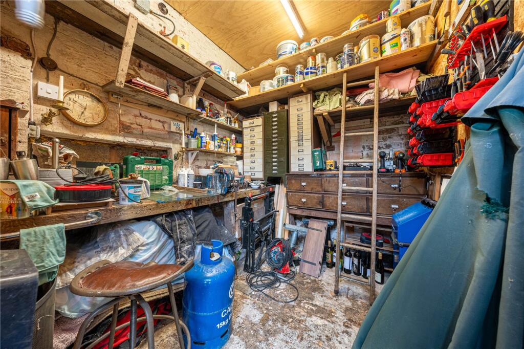 Additional image 39 of Wilnecote House Drive, Wilnecote, Tamworth, Staffordshire, B77