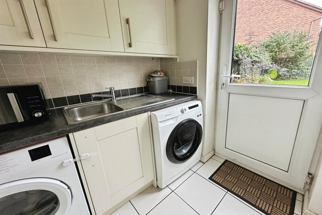 House in Preston, Seed Lee, Bamber Bridge - View 5