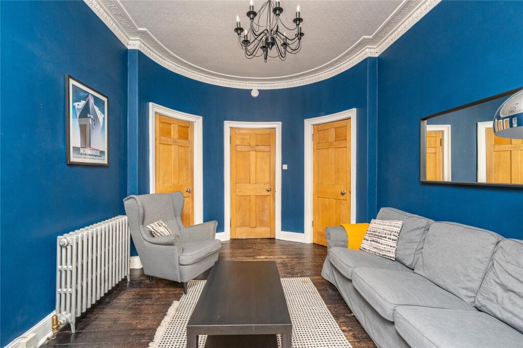 Apartment in Edinburgh - View 3