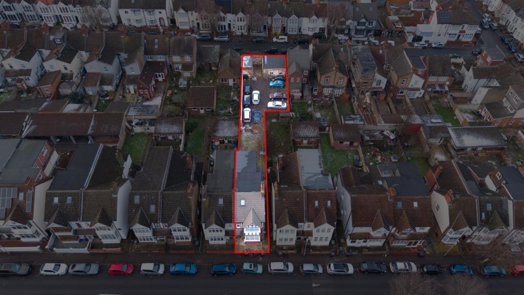 Conway Road, Luton, LU4 photo 2