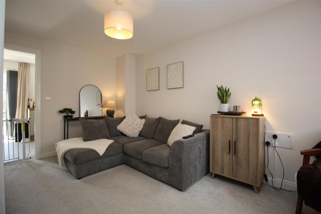 House in Northampton - View 2